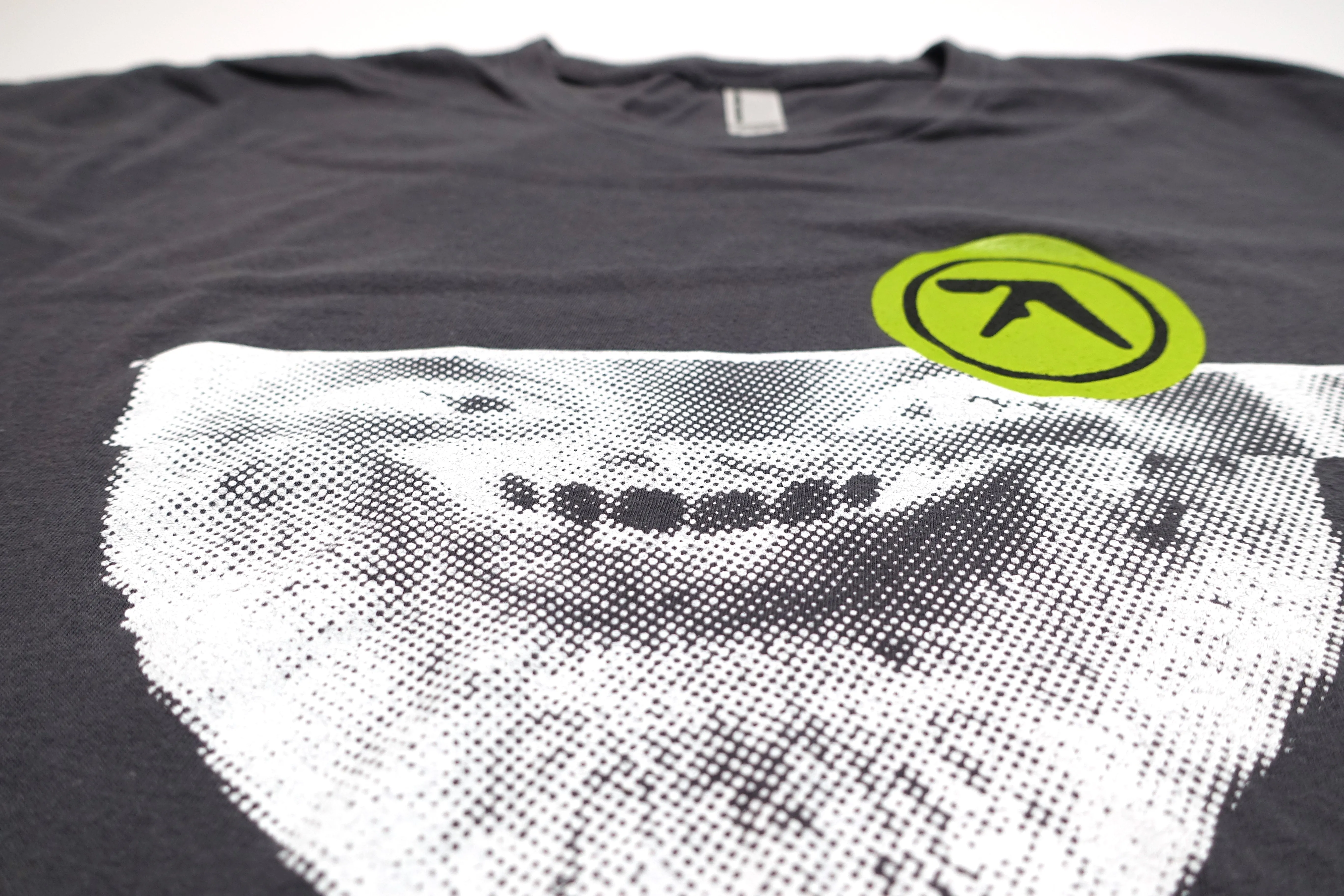 Aphex Twin - Syro Retail Item Shirt Size Large