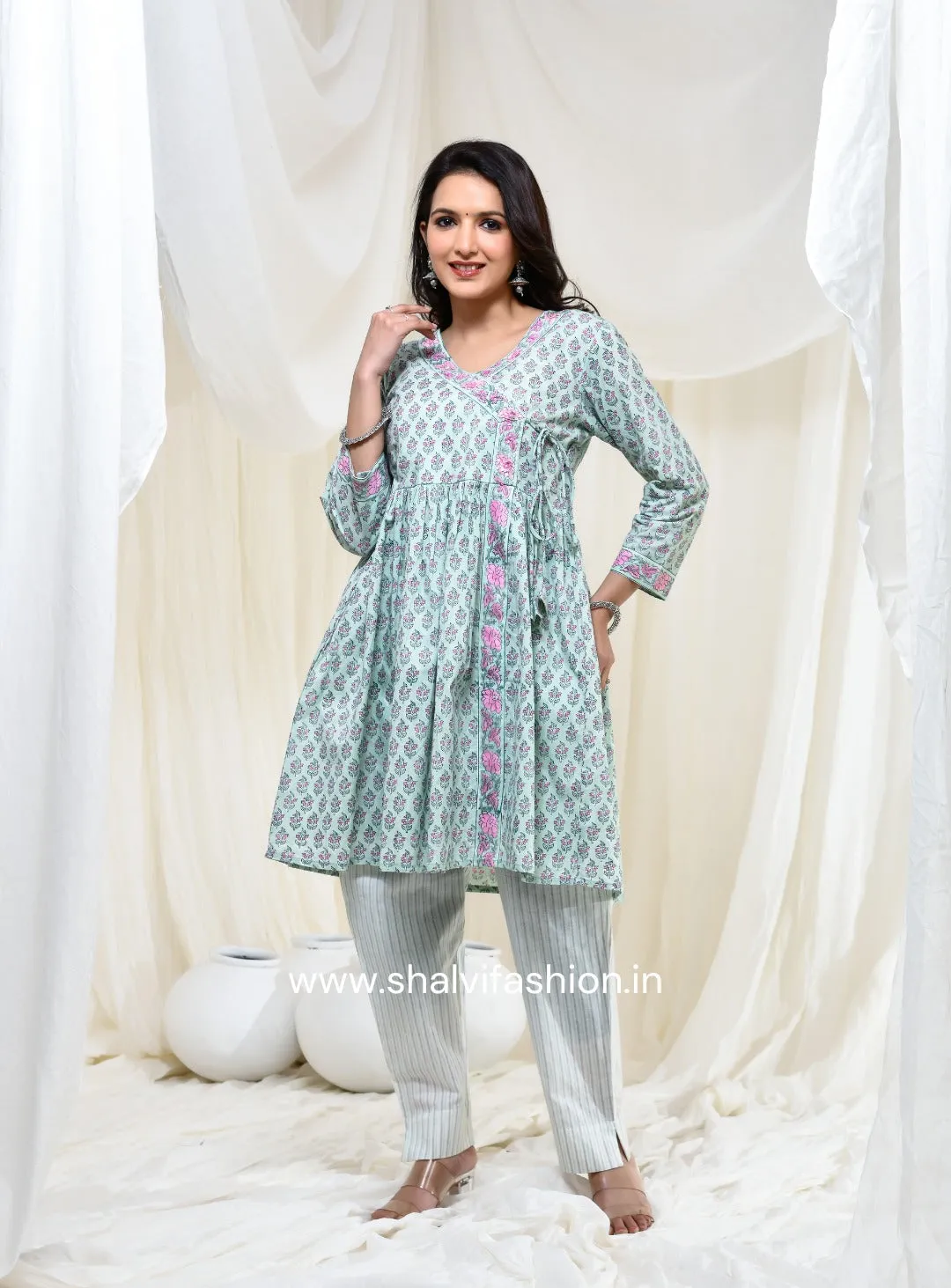 Bahar Buti Print Cotton Suit Set with Mulmul Dupatta (CSS130MUL)