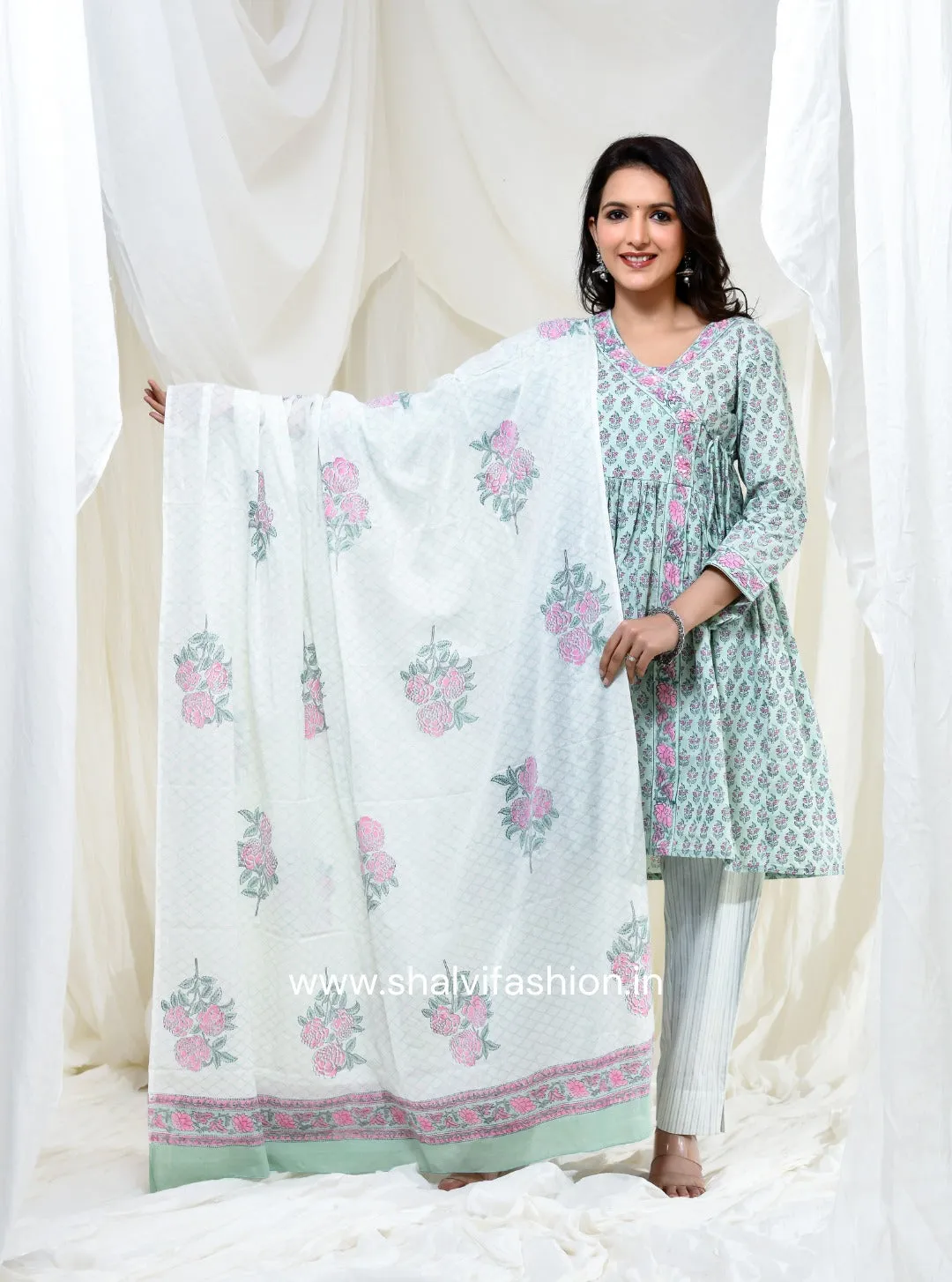 Bahar Buti Print Cotton Suit Set with Mulmul Dupatta (CSS130MUL)