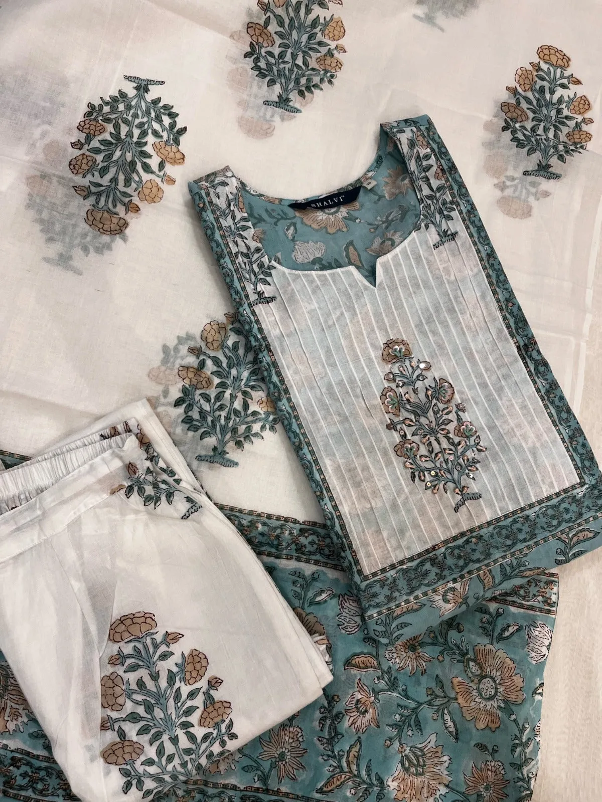 Bahar Hand Block Print Cotton Suit Set with Mulmul Dupatta (CSS99MUL)