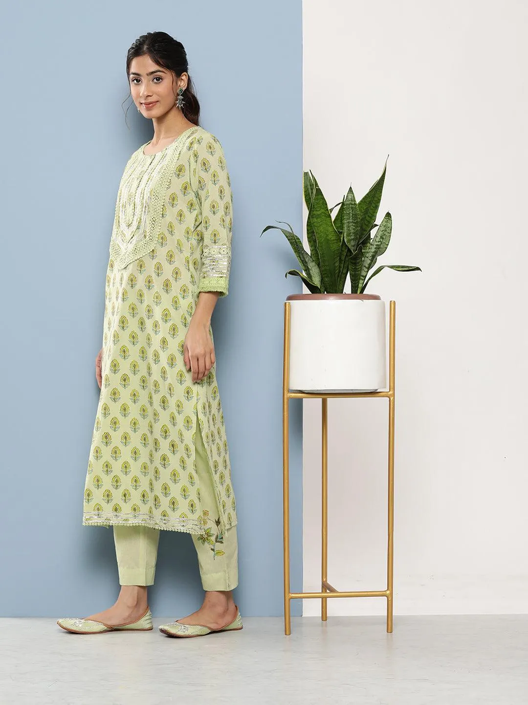 Divena Green Cotton Straight pant set with Organza Dupatta