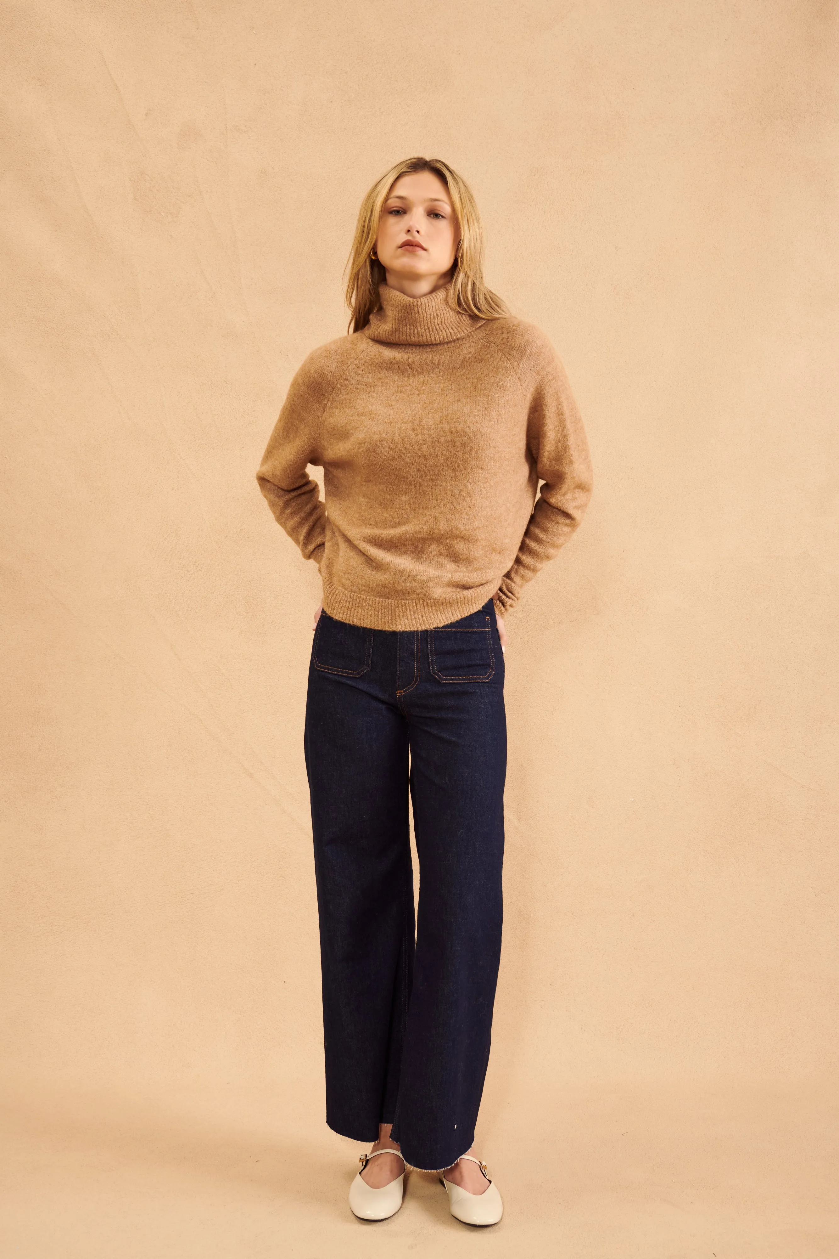 EMMETT SLOUCH NECK SWEATER