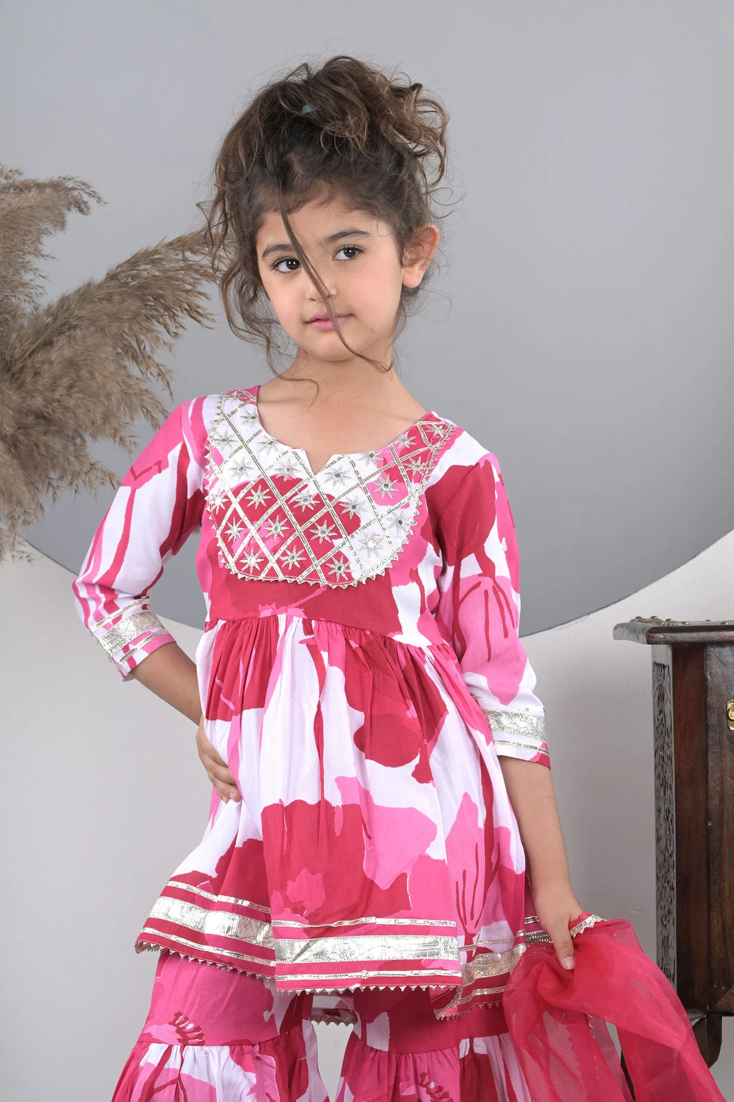 Fuschia Garden Sharara set