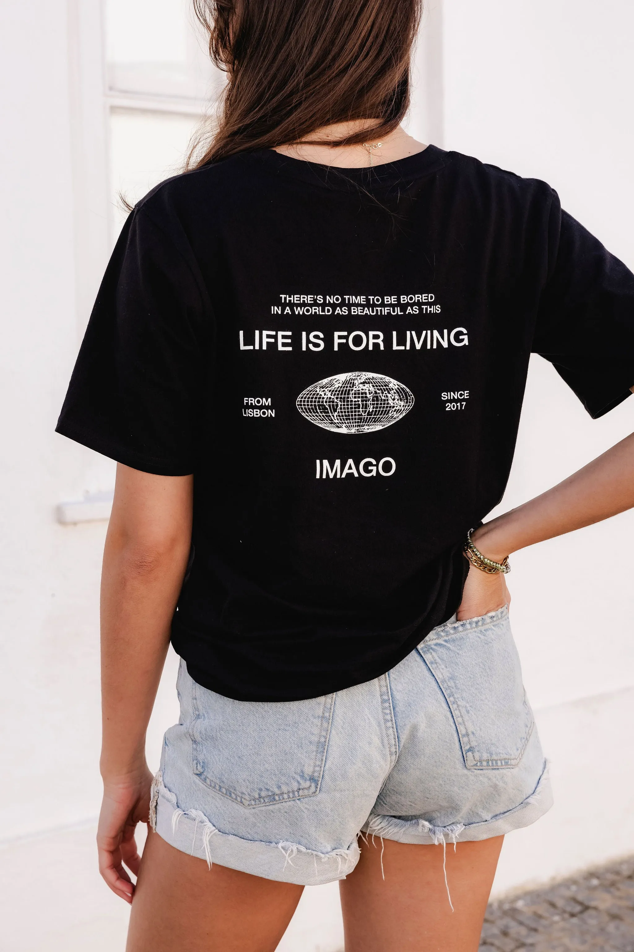 Living T-shirt