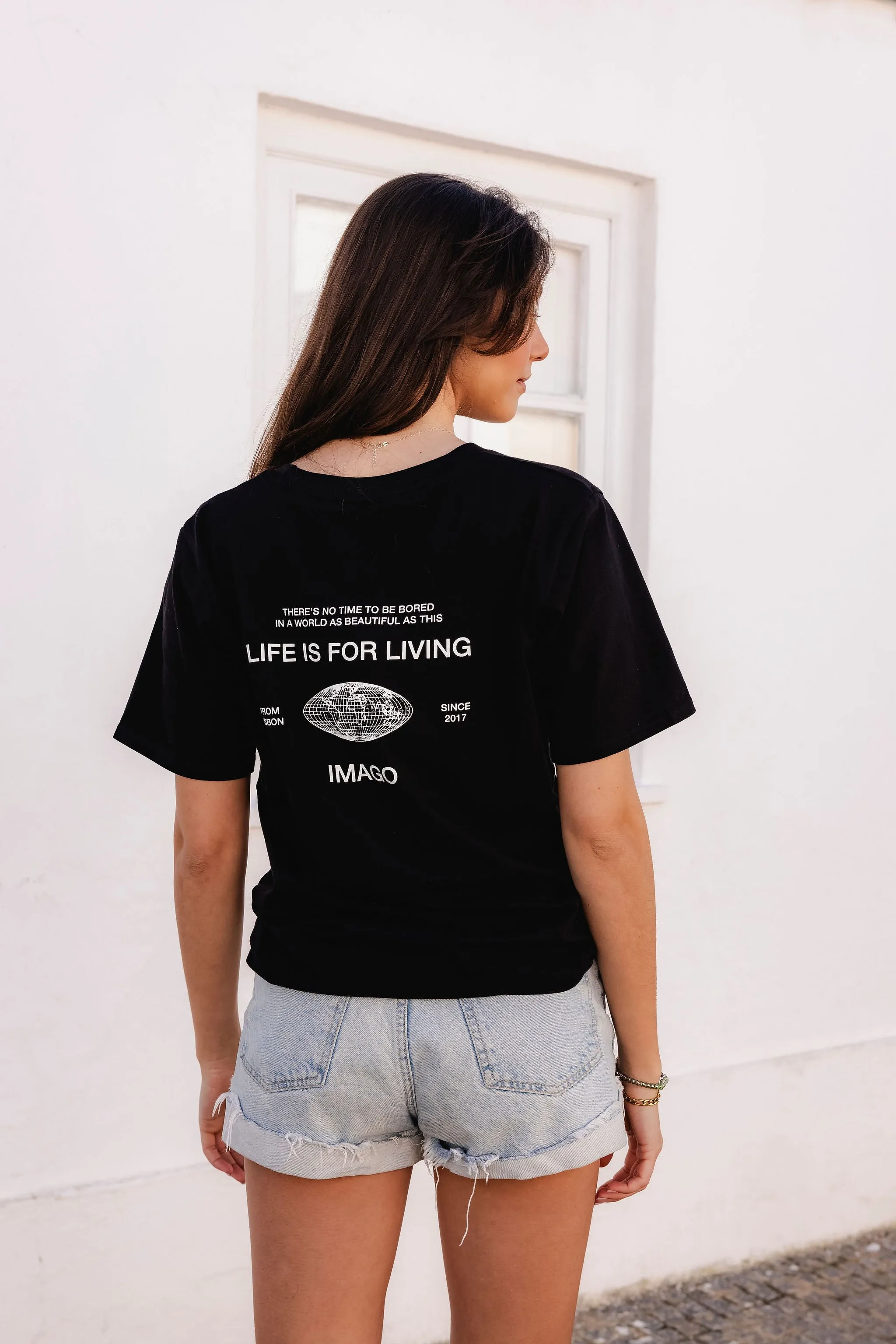 Living T-shirt